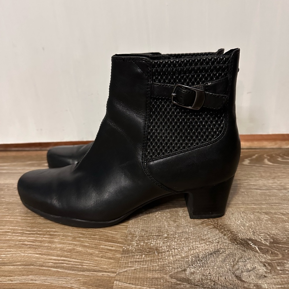 Women’s Clark Ankle Boots, Black, Size 9